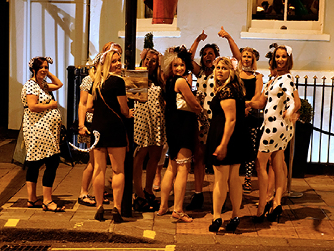 richard-selby-bachelorette-night